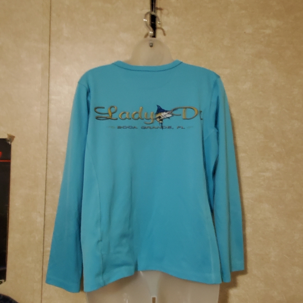 Womens XL Shirt
